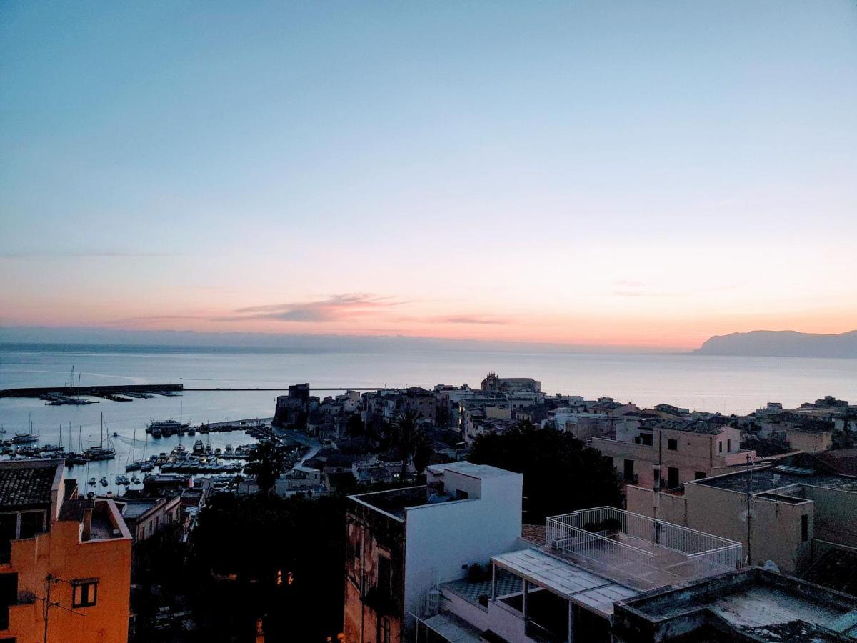 Palazzo Del Golfo Castellammare del Golfo Exterior foto