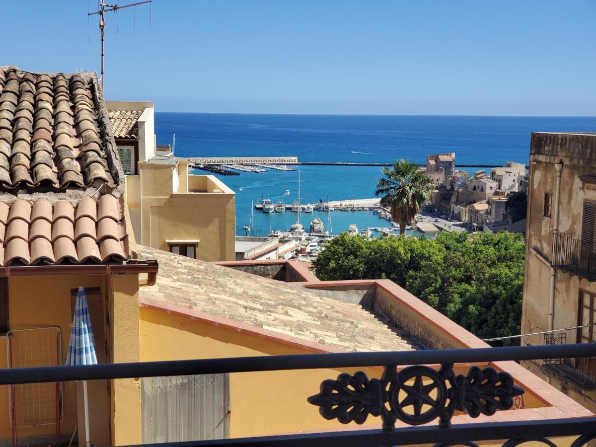 Palazzo Del Golfo Castellammare del Golfo Exterior foto